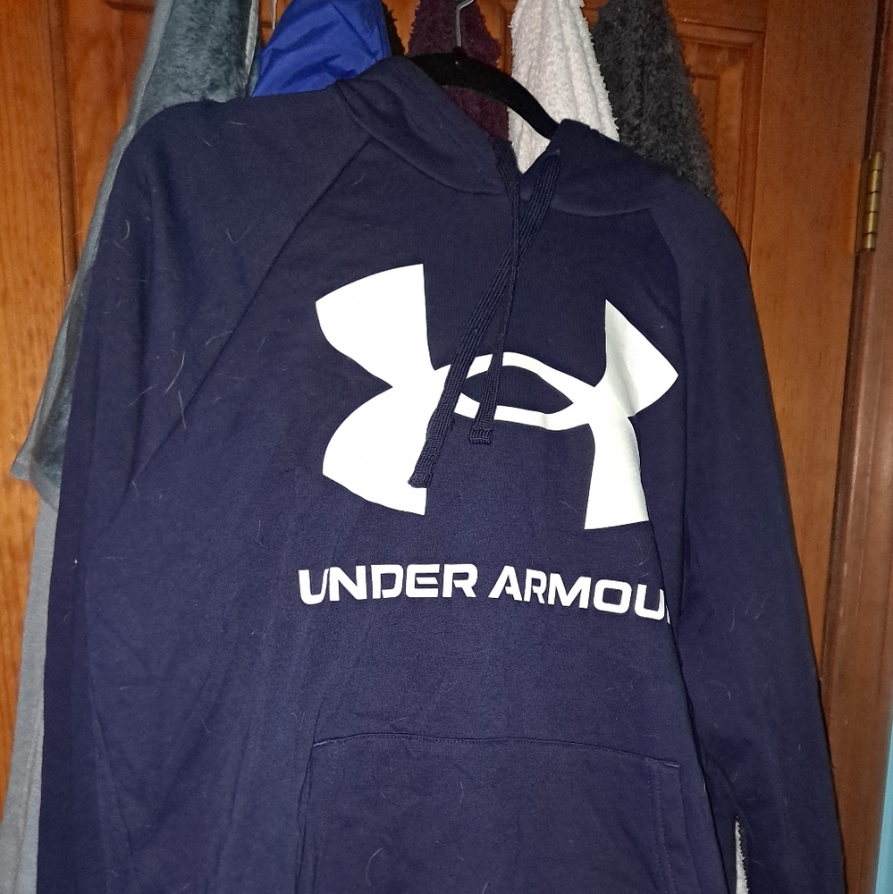 Mens underarmor sweatshirt